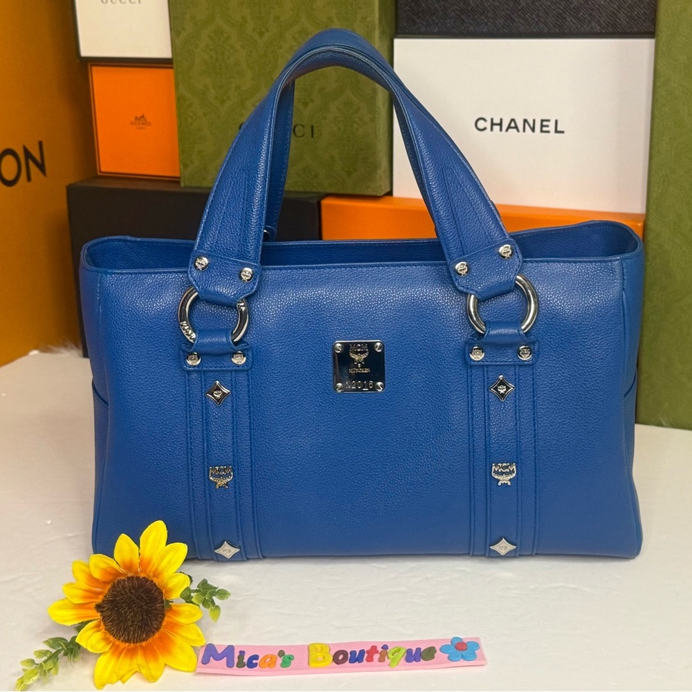Auth MCM Like NEW! Royal Blue Leather Shoulder Bag